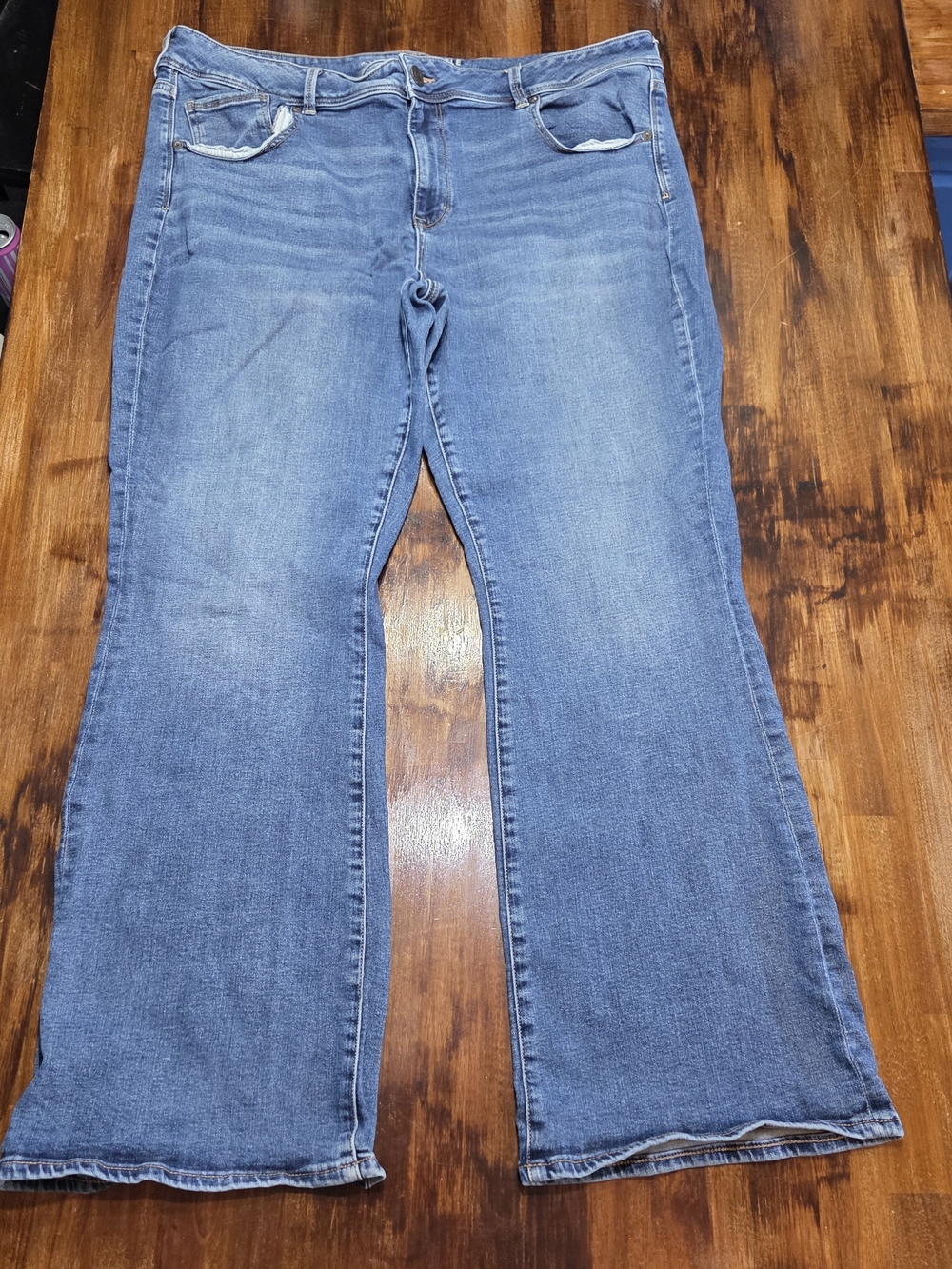 American Eagle Outfitters Women's Light Blue Boot Cut Jeans